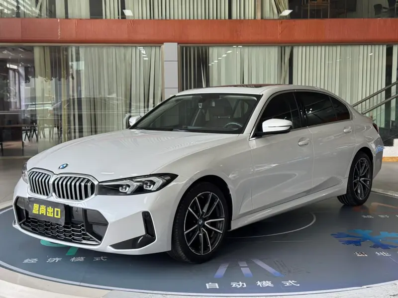 BMW 3-Series, 2023