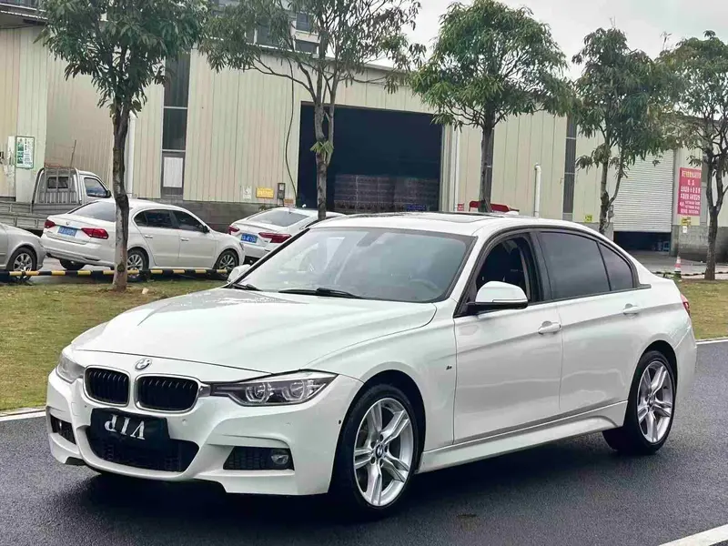 BMW 3-Series, 2018