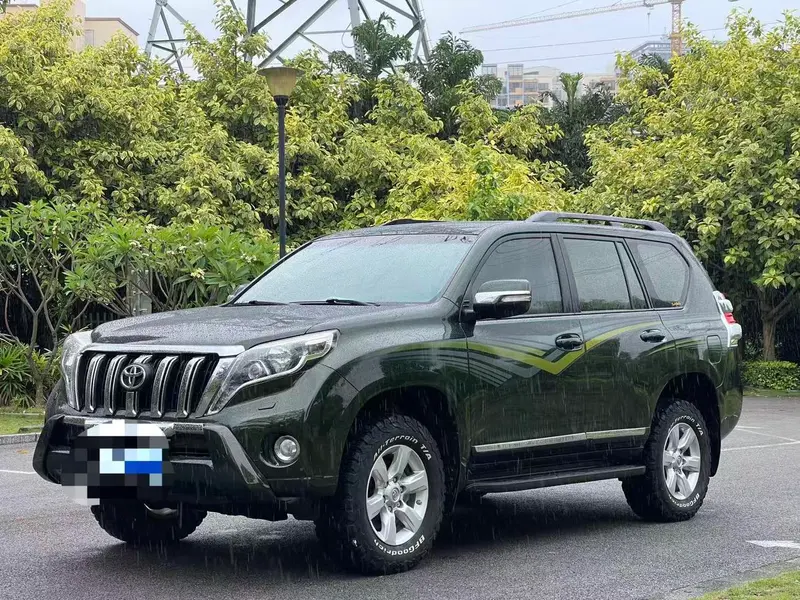 Toyota Prado (Import) 2.7L Auto 4WD 7 Seater Parallel Import, 2015 — фото 1