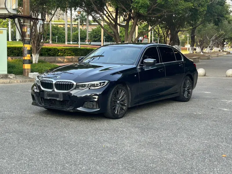 BMW 3-Series, 2021
