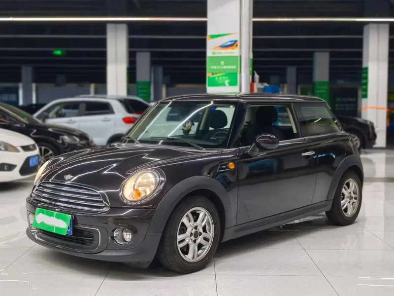 MINI MINI, 2011