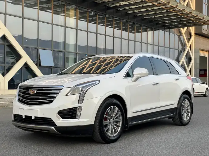 Cadillac XT5, 2018 — фото 1