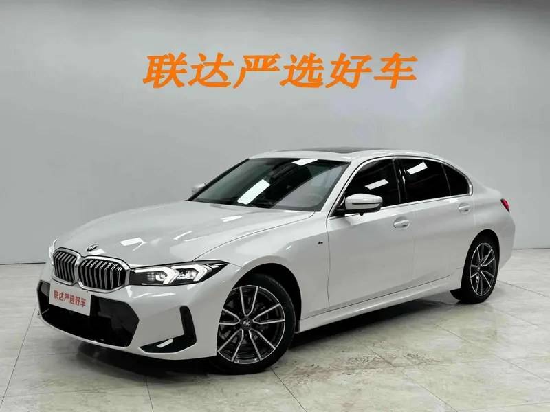 BMW 3-Series, 2023