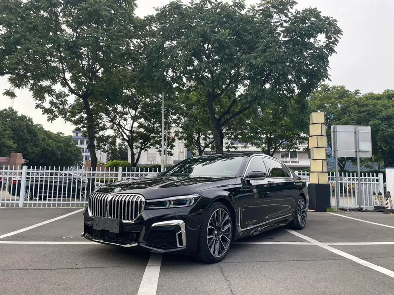 BMW 7-Series, 2019