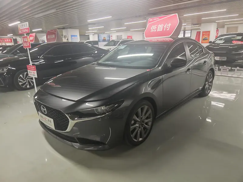 Mazda 3 Axela, 2020
