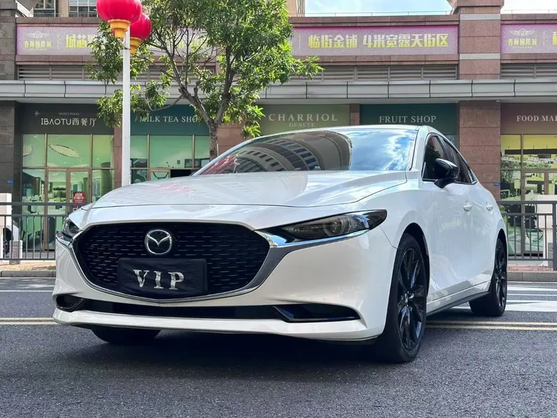 Mazda 3 Axela, 2023