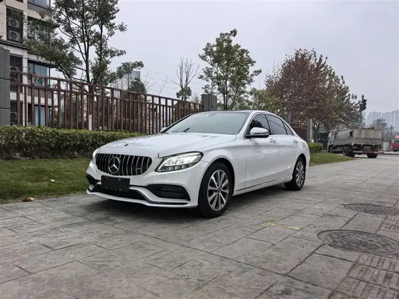 Mercedes-Benz C-Class, 2022