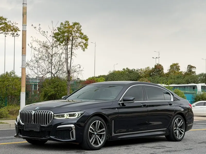 BMW 7-Series, 2019