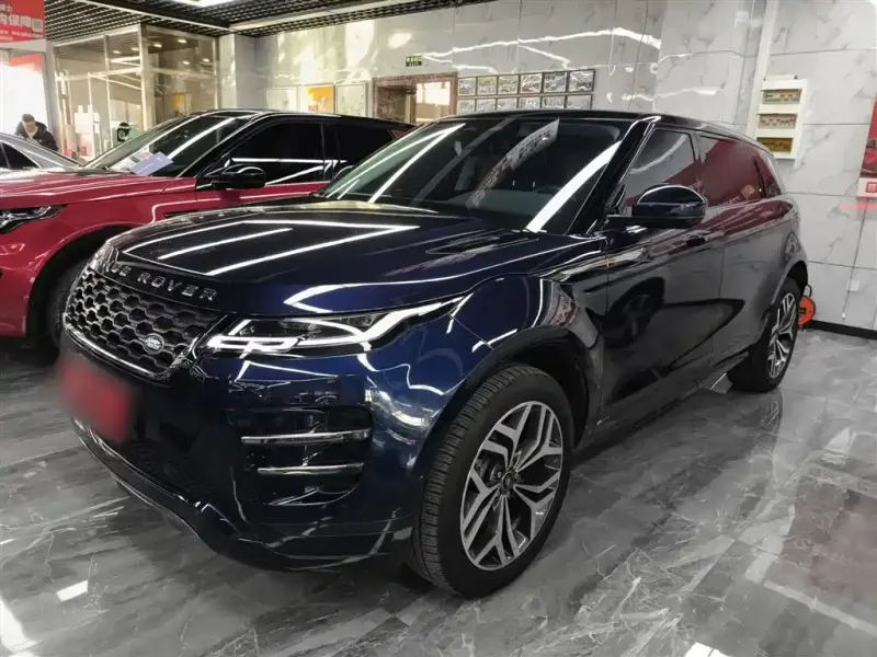 Land Rover Evoque PHEV, 2022 — фото 1