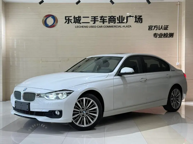 BMW 3-Series, 2019