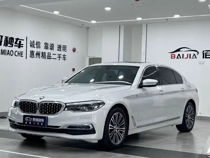 BMW 5 Series, 2019