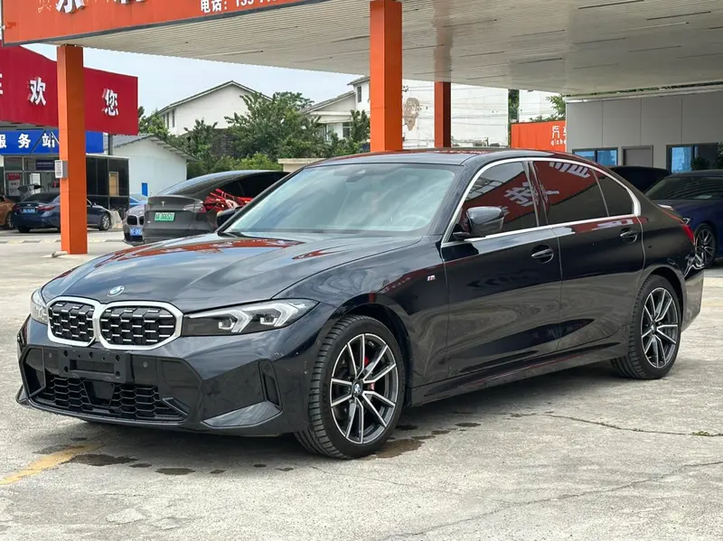 BMW 3-Series, 2025