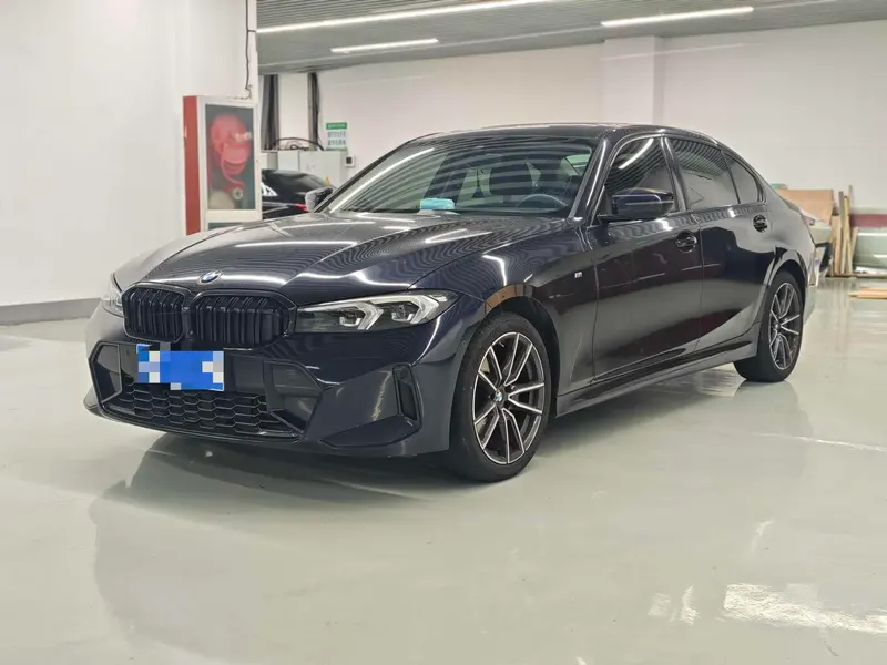 BMW 3-Series, 2023
