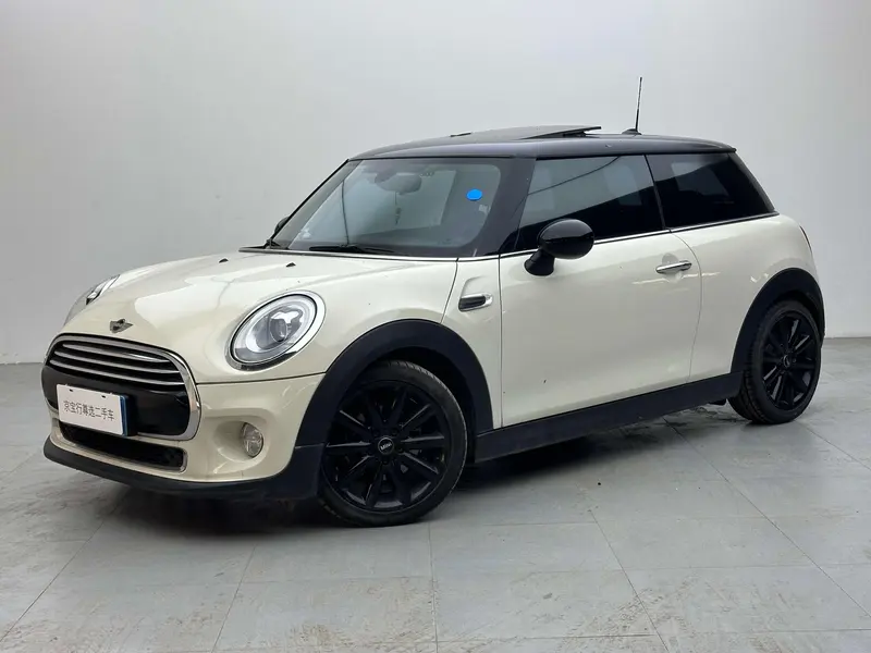 MINI MINI, 2016