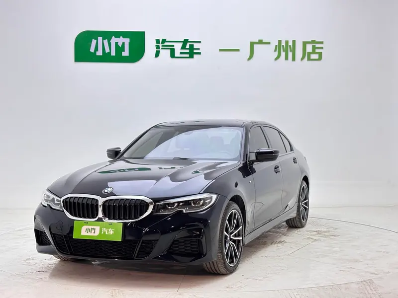 BMW 3-Series, 2022