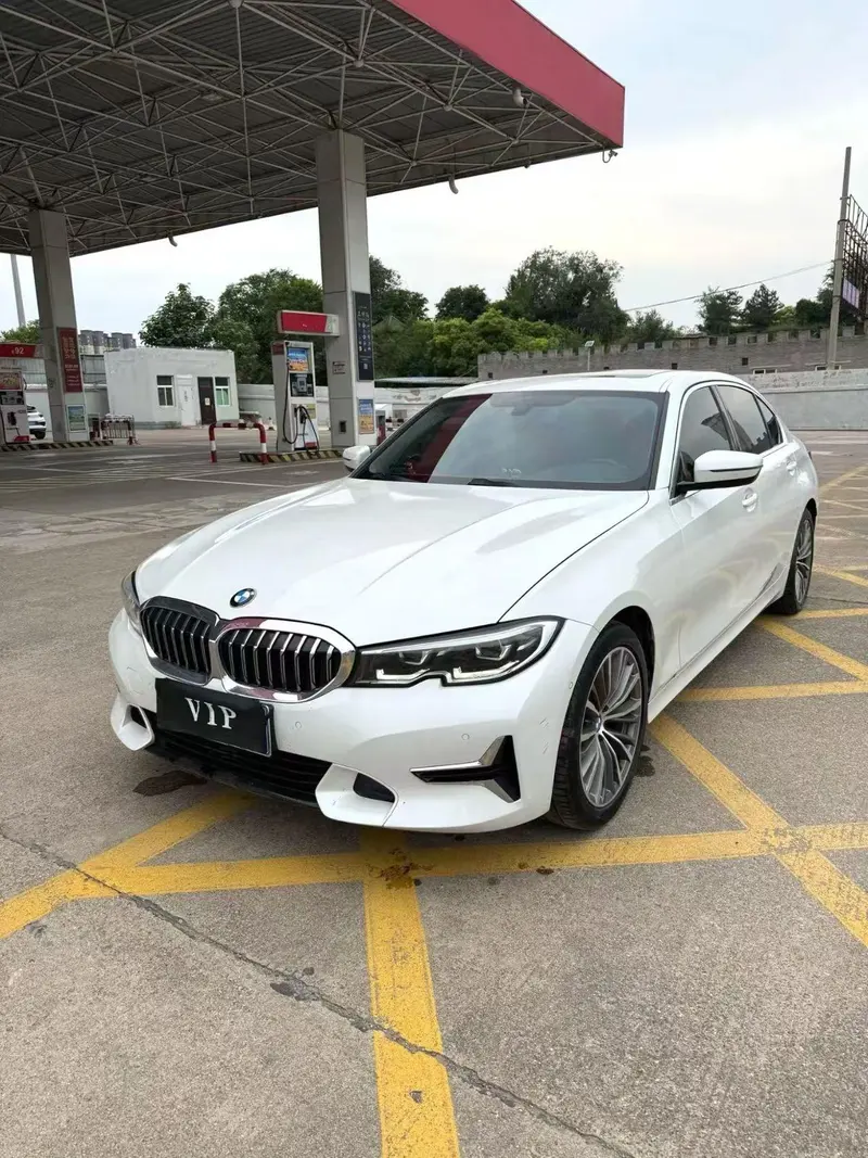 BMW 3-Series, 2020