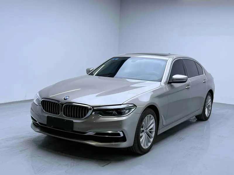 BMW 5-Series, 2020