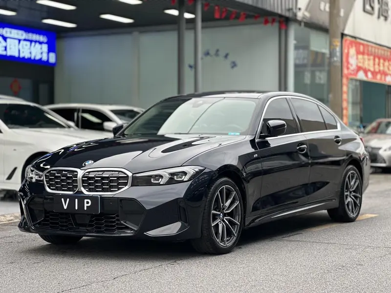BMW 3-Series, 2025