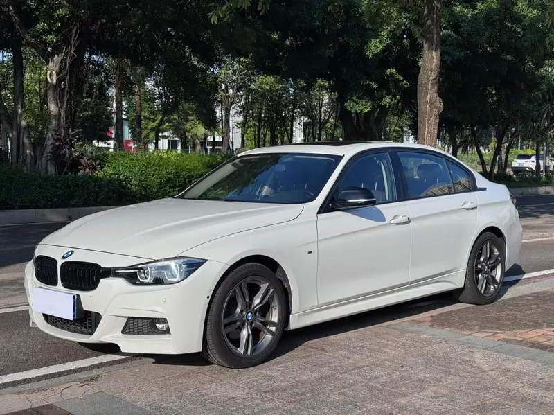 BMW 3-Series, 2018
