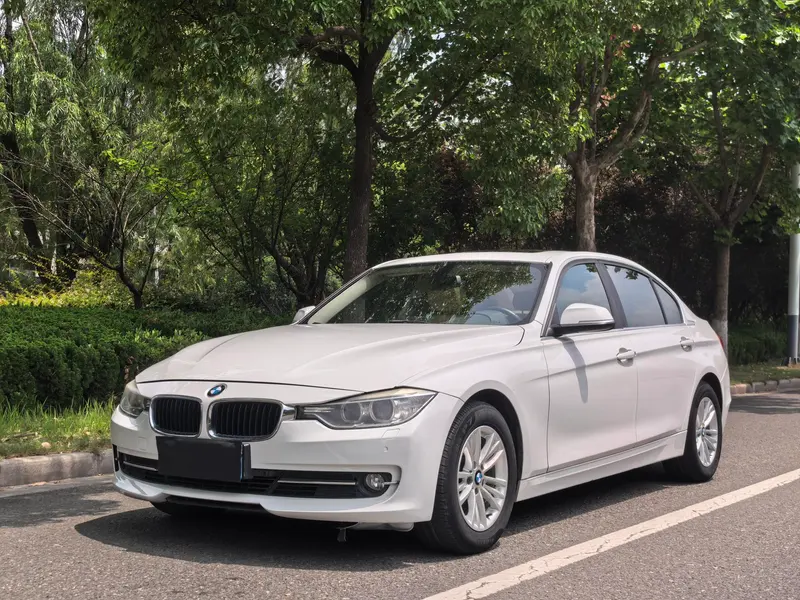 BMW 3-Series, 2013