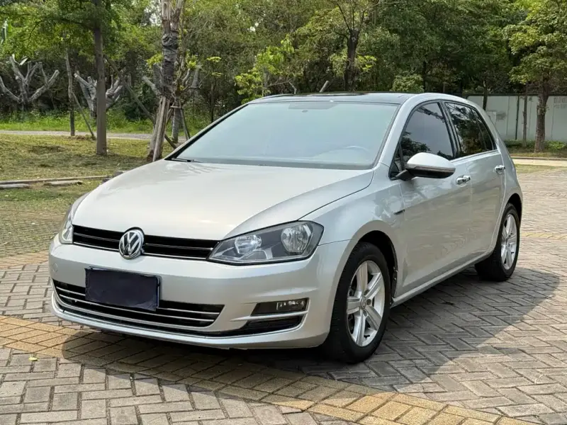 Volkswagen Golf, 2015