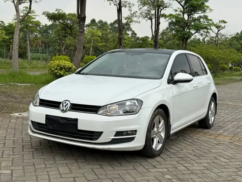 Volkswagen Golf, 2015