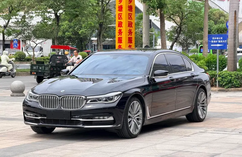 BMW 7-Series, 2016