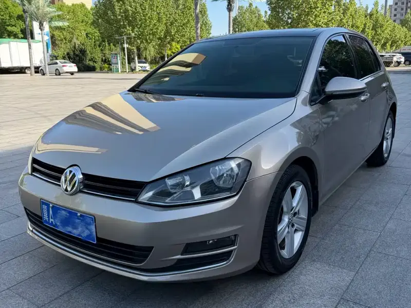 Volkswagen Golf, 2015