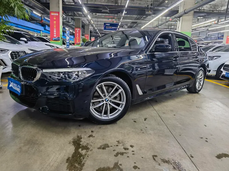 BMW 5-Series, 2020