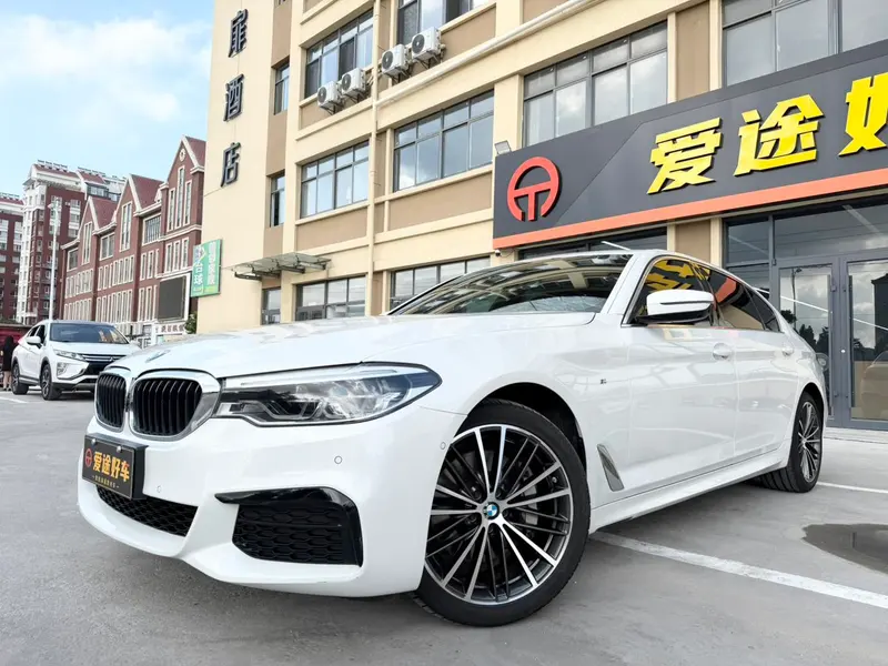 BMW 5-Series, 2020