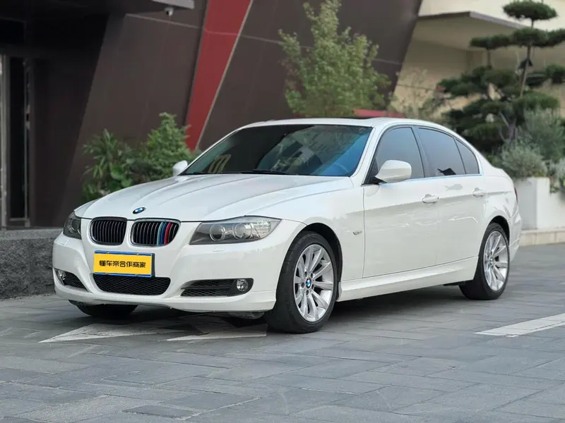 BMW 3-Series, 2010