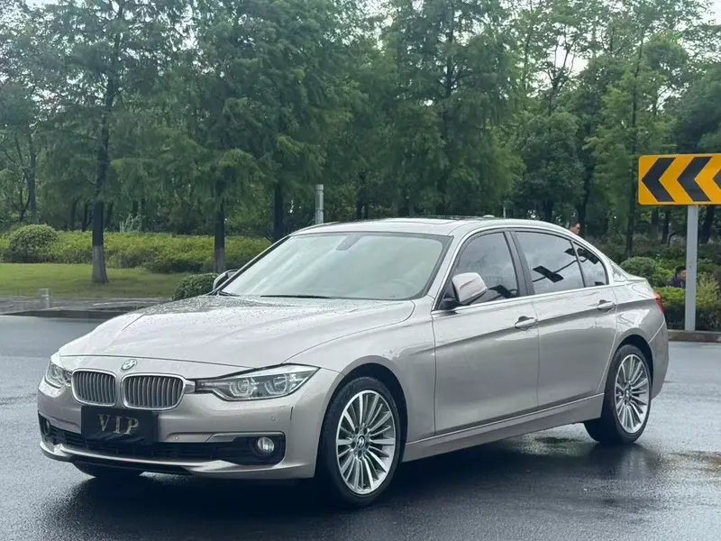 BMW 3-Series, 2019
