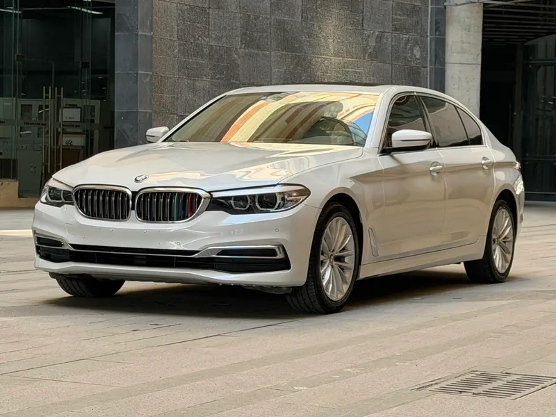 BMW 5-Series, 2020