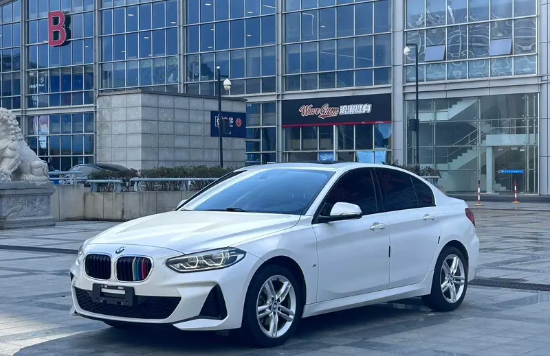 BMW 1-Series, 2020