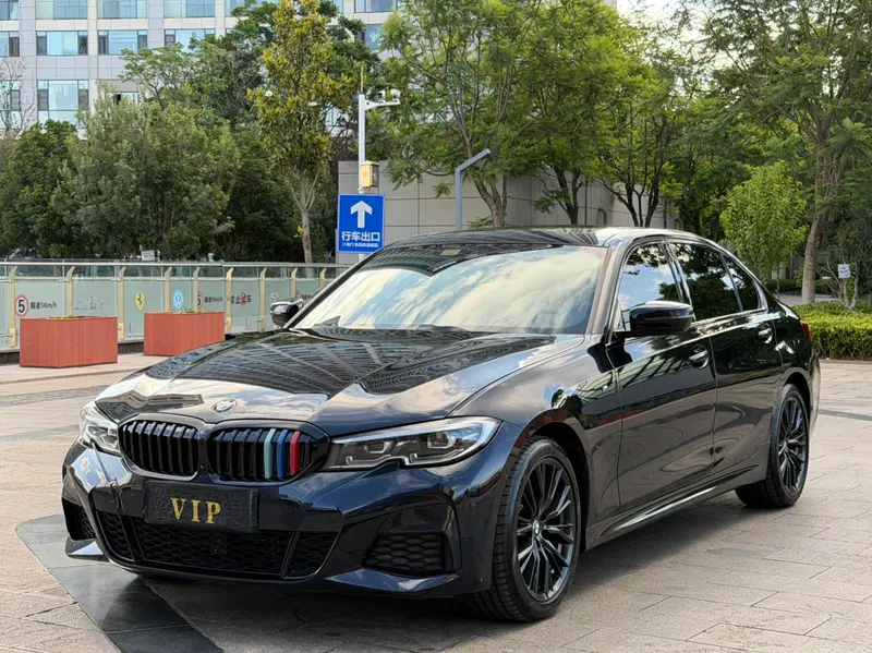 BMW 3-Series, 2021