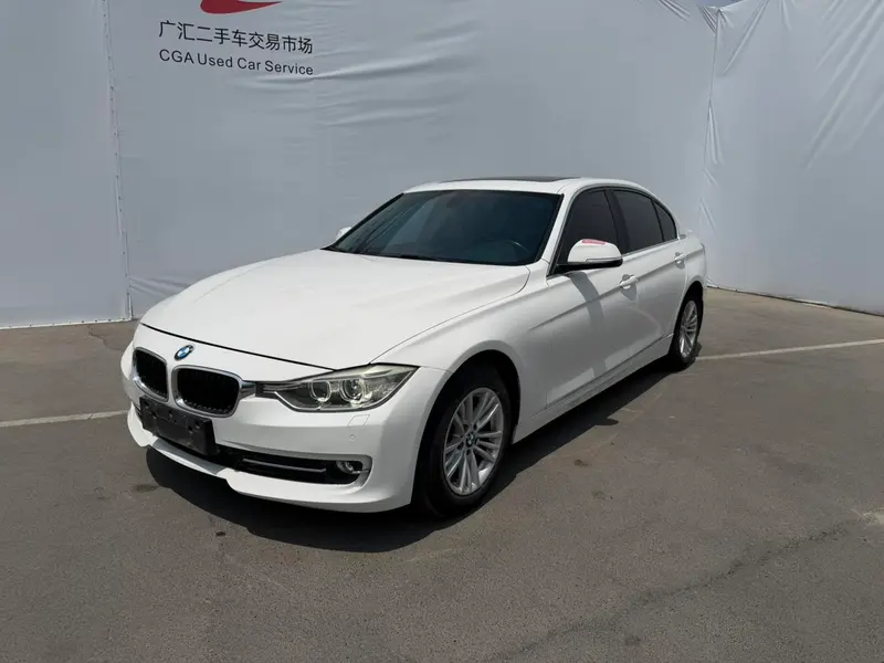 BMW 3-Series, 2015