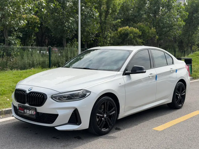 BMW 1-Series, 2023