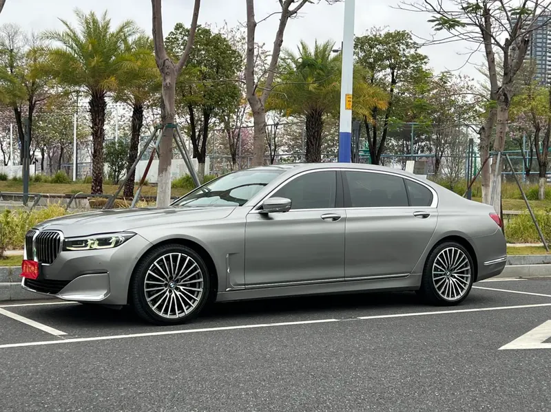 BMW 7-Series, 2019