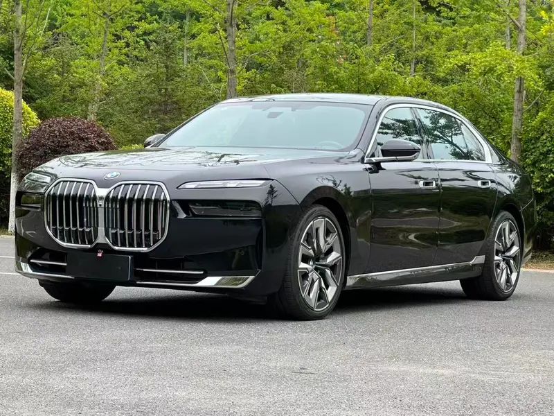 BMW 7-Series, 2023
