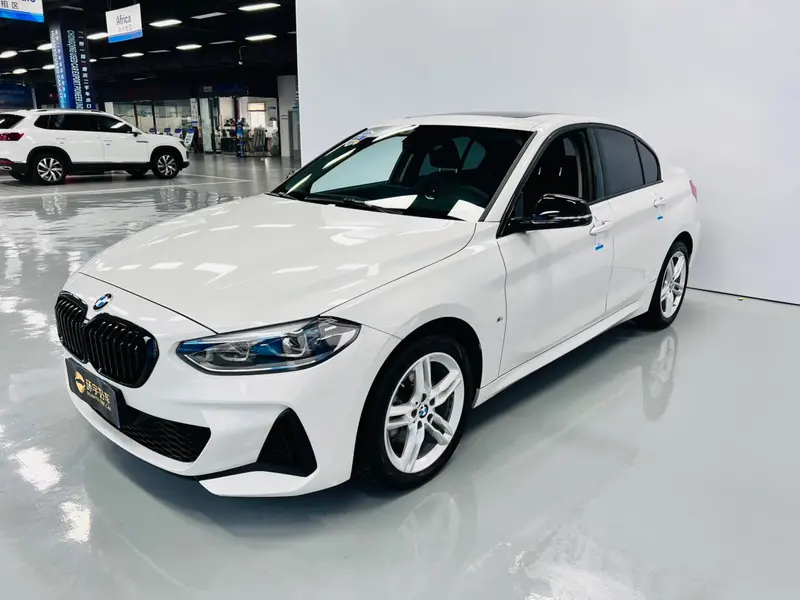 BMW 1-Series, 2021
