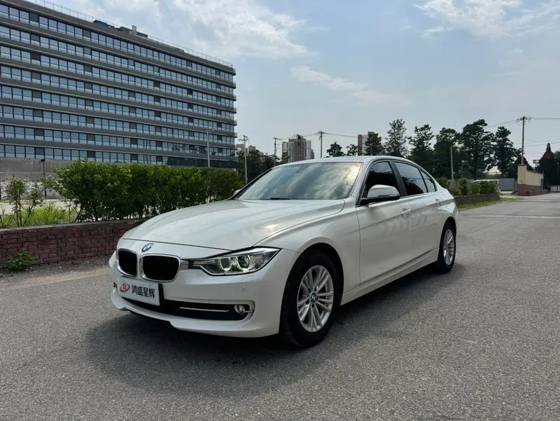 BMW 3-Series, 2015