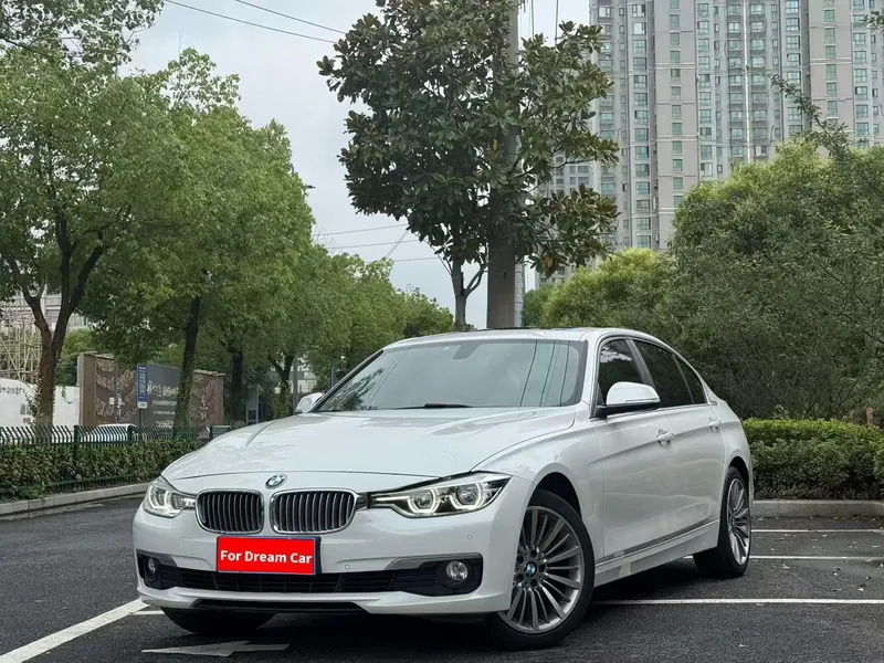 BMW 3-Series, 2019