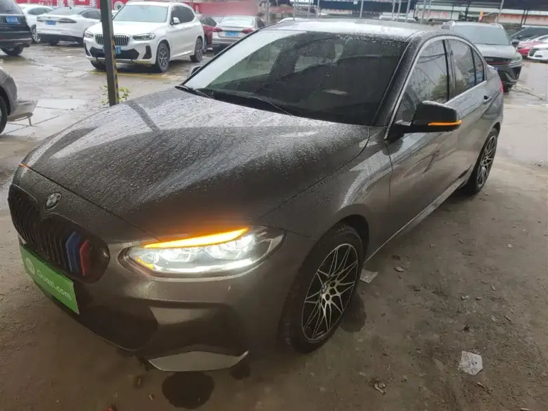BMW 1 Series, 2021