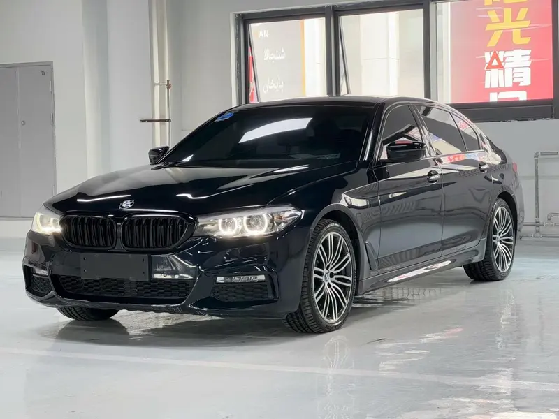 BMW 5-Series, 2018