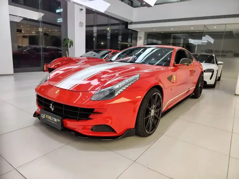 Ferrari FF, 2017