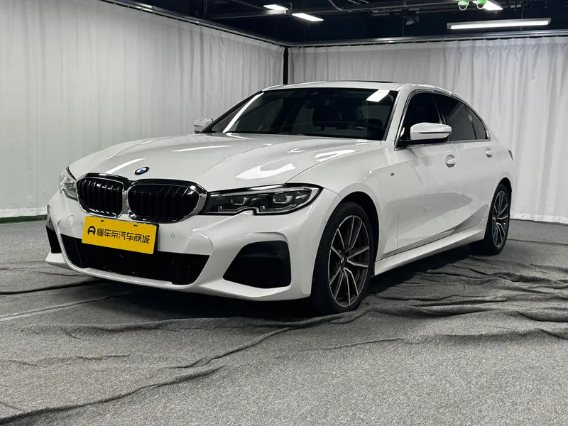 BMW 3-Series, 2021