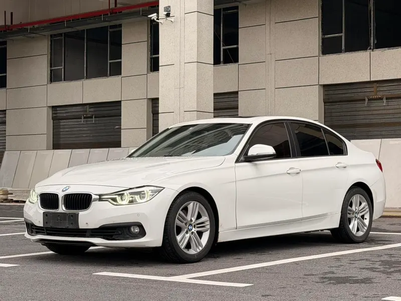 BMW 3-Series, 2016