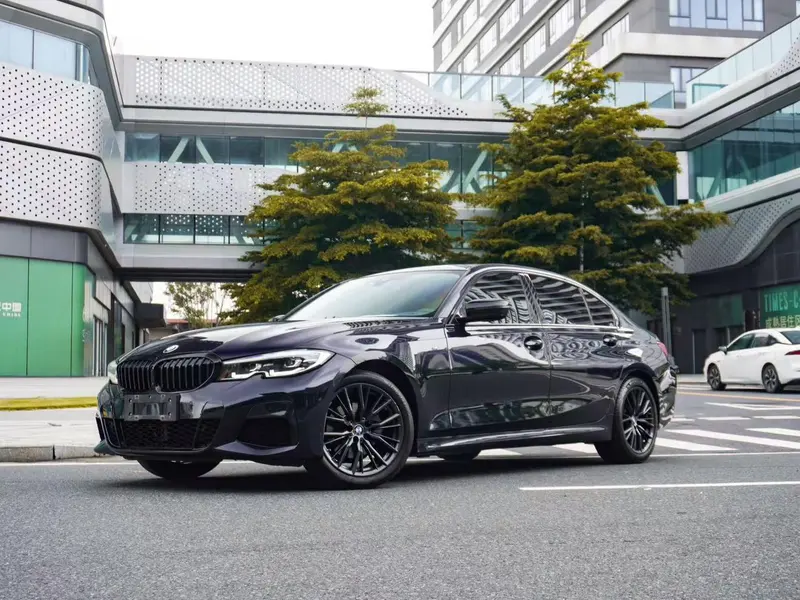 BMW 3-Series, 2021