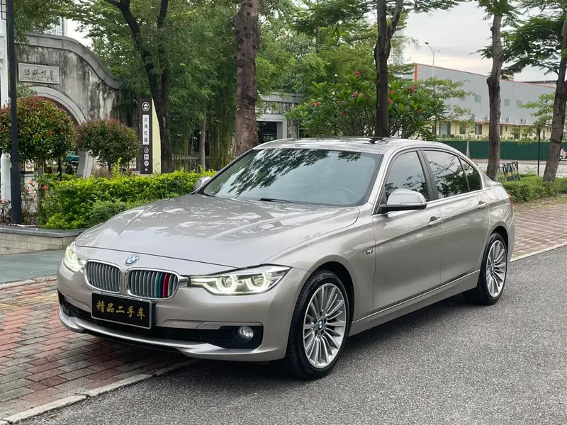 BMW 3-Series, 2019
