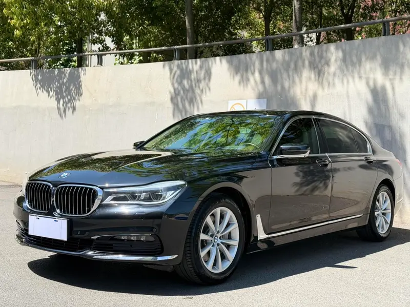 BMW 7-Series, 2016